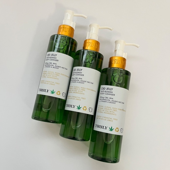 Lot 3pc TRULY C B D Jelly Anti-Blemish Body Cleanser 8oz Watermelon Agave 240ml - Picture 2 of 3
